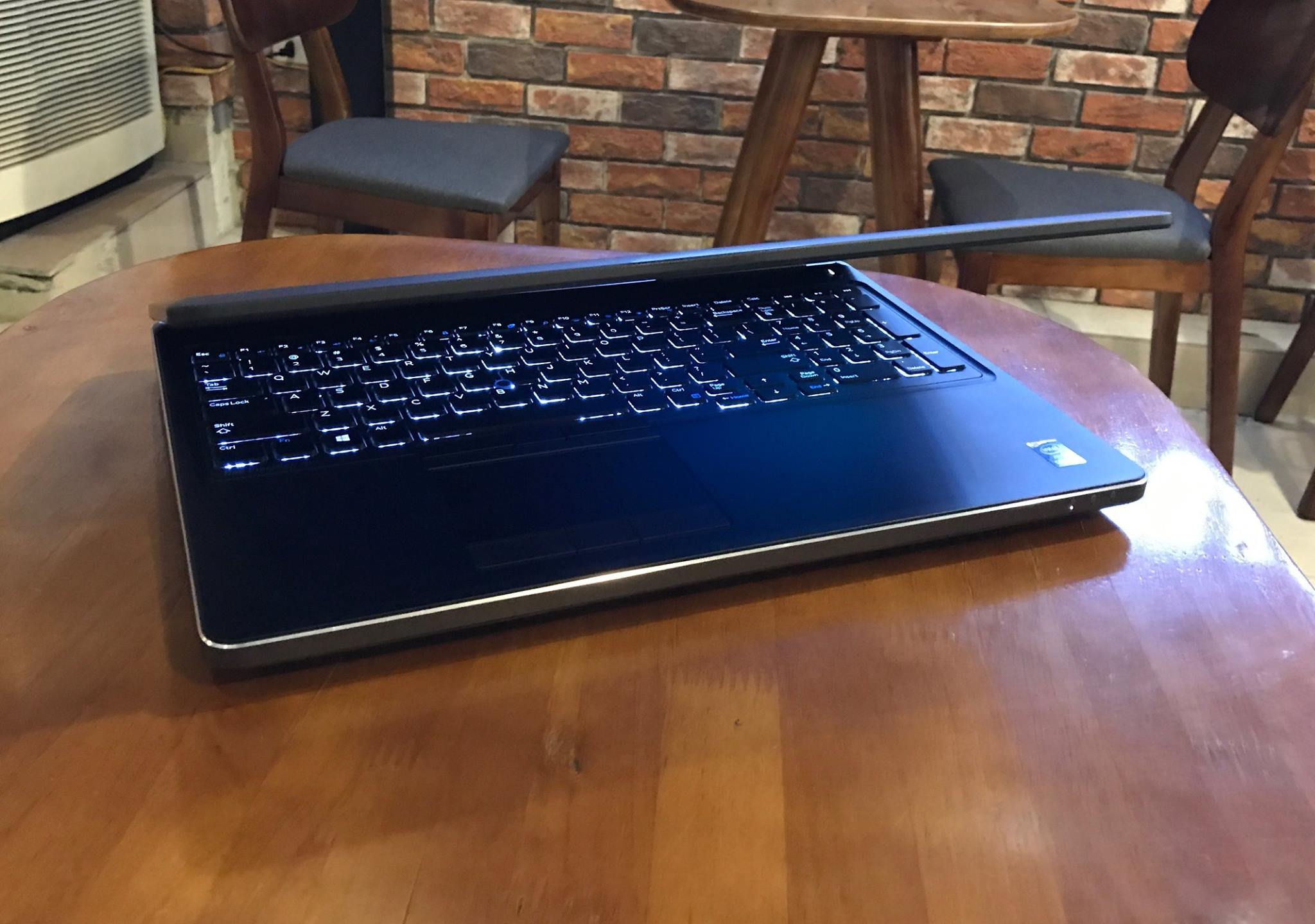 Laptop Dell Precision 7510 Max Option-9.jpg